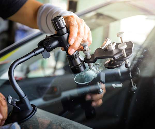 Glass & Windscreen at FastFix Auto Care, Al Ain